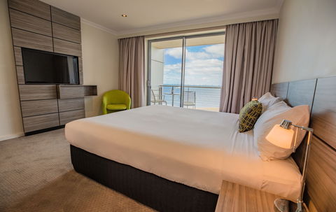 Aurora Ozone Hotel - Tourism Hervey Bay 2