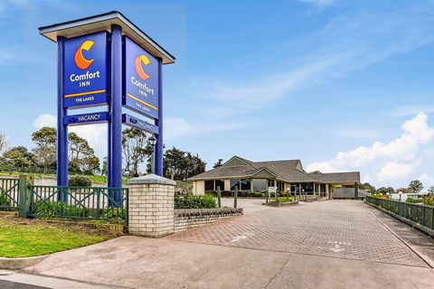 Comfort Inn The Lakes - Tourism Hervey Bay 0