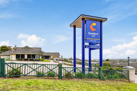 Comfort Inn The Lakes - Tourism Hervey Bay 1
