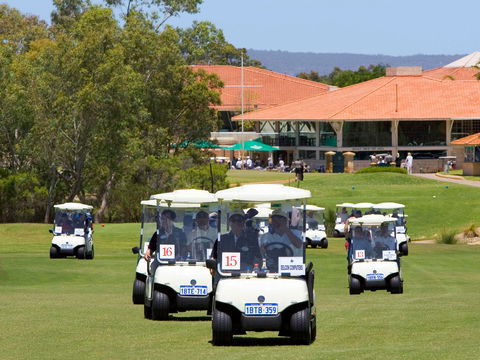 Novotel Swan Valley Vines Resort Hotel - Tourism Hervey Bay 2