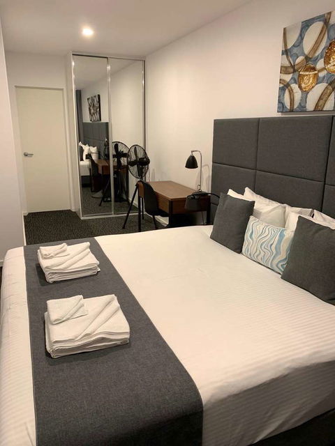 Adelaide Dress Circle Apartments - Hervey Bay Accommodation 1