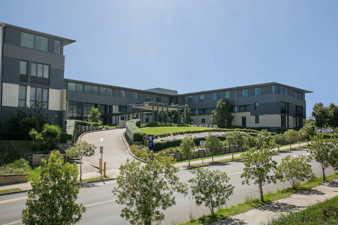 Alpha Hotel Eastern Creek - Tourism Hervey Bay 0