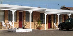 Colonial Motor Lodge - Tourism Hervey Bay 0