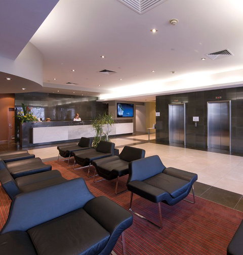 Atlantis Hotel - Hervey Bay Accommodation 1
