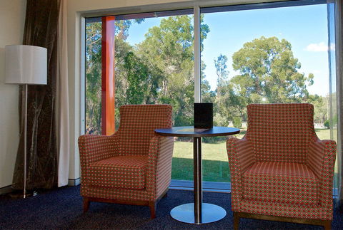 Alexandra Hills Hotel - Tourism Hervey Bay 2