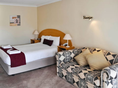Ibis Styles Orange - Hervey Bay Accommodation 3