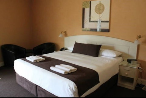 The Bowen Inn Motel - Hervey Bay Accommodation 7