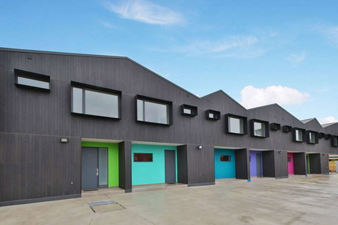 Quality Apartments Dandenong - Hervey Bay Accommodation 0