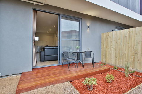 Quality Apartments Dandenong - Hervey Bay Accommodation 9