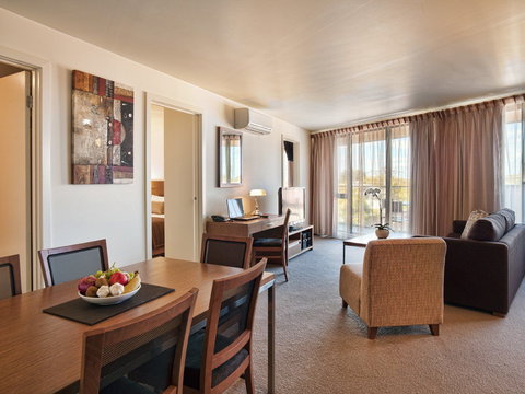 Quest Cheltenham Serviced Apartments - Tourism Hervey Bay 3