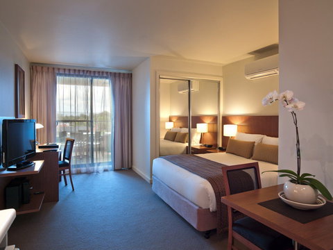 Quest Cheltenham Serviced Apartments - Tourism Hervey Bay 6