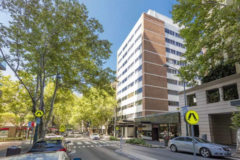 The Macleay Serviced Apartment Hotel - Hervey Bay Accommodation 2