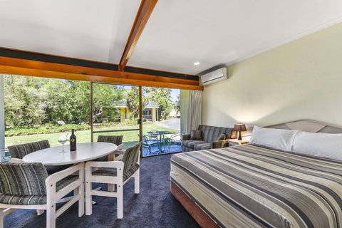 William Macintosh Motor Lodge - Hervey Bay Accommodation 6