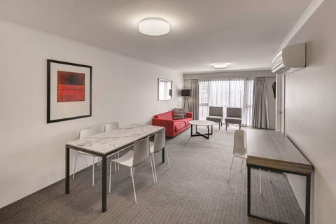 Adina Serviced Apartments James Court - Tourism Hervey Bay 5
