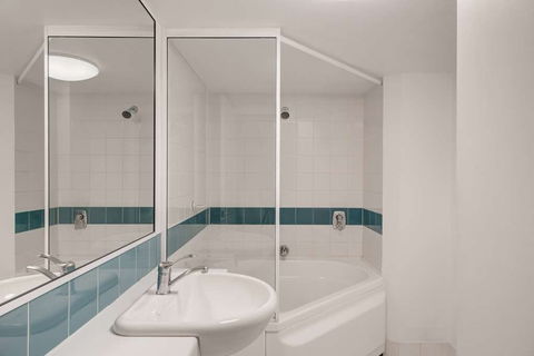 Adina Serviced Apartments James Court - Tourism Hervey Bay 11