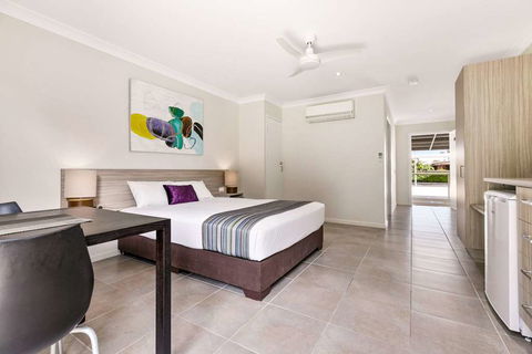 Econo Lodge Beachside - Hervey Bay Accommodation 5