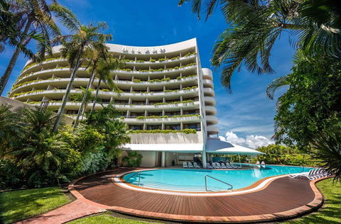 Hilton Cairns - Tourism Hervey Bay 6