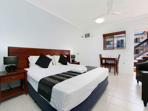 Cairns City Palms - Tourism Hervey Bay 9