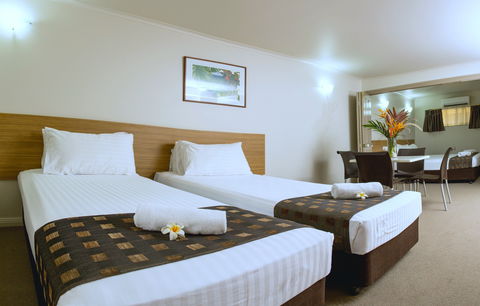 Cairns Colonial Club Resort - Tourism Hervey Bay 7