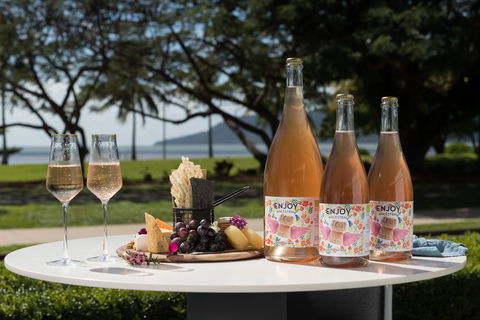 Holiday Inn Cairns Harbourside - Hervey Bay Accommodation 3