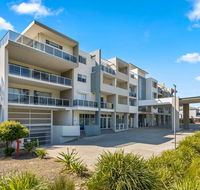Quality Suites Pioneer Sands - Hervey Bay Accommodation