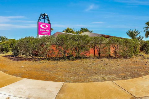 Econo Lodge Karratha - Tourism Hervey Bay 0