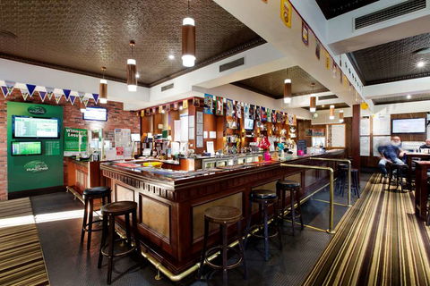 Federal Hotel, A Nightcap Hotel - Tourism Hervey Bay 2