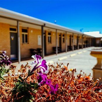 MAS Country Club Motor Inn - Tourism Hervey Bay 1