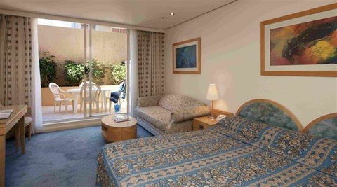 Coogee Sands Hotel & Apartments - Tourism Hervey Bay 2