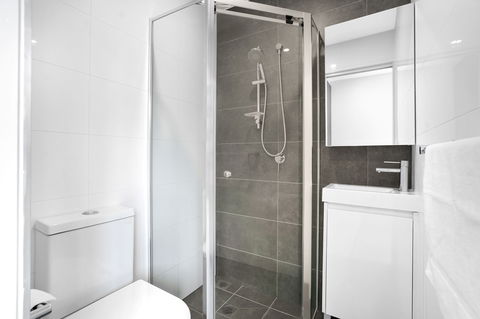 Coogee Studio Apartments - Tourism Hervey Bay 2