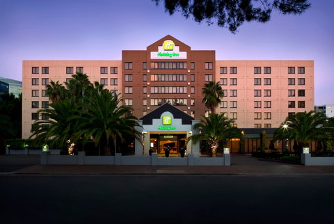 Holiday Inn Parramatta - Hervey Bay Accommodation 0