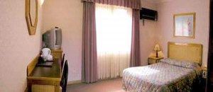 Golden Chain Ascot Motor Inn - Hervey Bay Accommodation 1