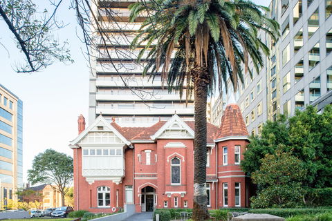 Seasons Heritage Melbourne - Tourism Hervey Bay 0