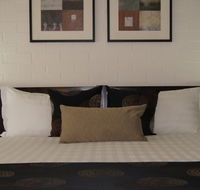 Blazing Stump Motel  Suites - Tourism Hervey Bay