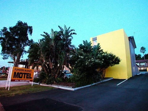 Flinders Motel - Tourism Hervey Bay 0