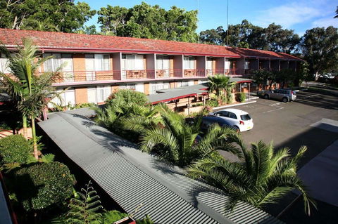 Flinders Motel - Tourism Hervey Bay 1