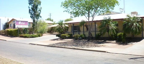Outback Motel - Hervey Bay Accommodation 1