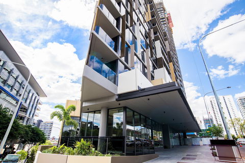 Arise Brisbane One - Tourism Hervey Bay 0