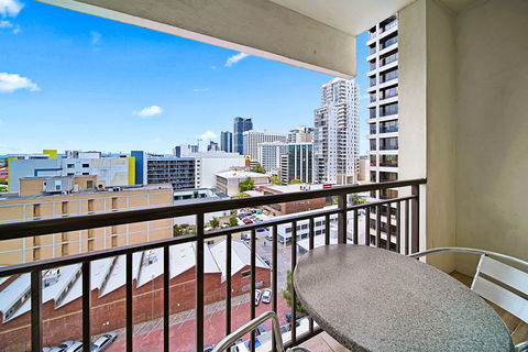 All Suites Perth - Hervey Bay Accommodation 2