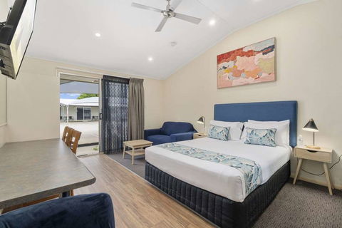 Caboolture Central Motor Inn, SureStay Collection - Hervey Bay Accommodation 10