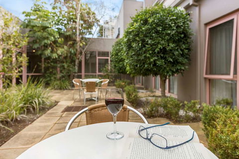 Kimberley Gardens Hotel, Serviced Apts - Tourism Hervey Bay 1