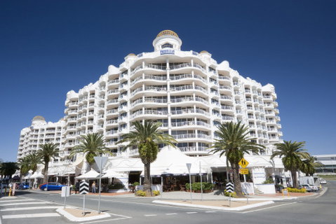 Phoenician Resort - Hervey Bay Accommodation 0