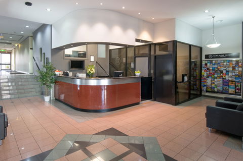 Adelaide Riviera Hotel - Tourism Hervey Bay 1