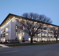 Knightsbridge Canberra - Hervey Bay Accommodation