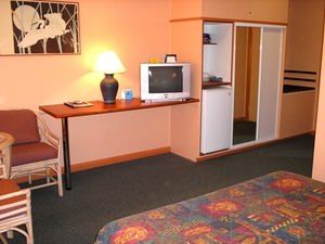 The Abbott Boutique Hotel - Hervey Bay Accommodation 1