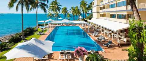 Coral Sea Resort - Tourism Hervey Bay 2