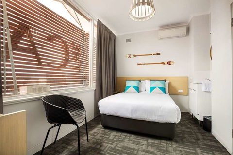 Caringbah Hotel, A NightCap Hotel - Tourism Hervey Bay 2