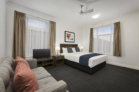 Quest Dandenong - Hervey Bay Accommodation 2