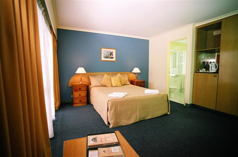 Mount Ommaney Hotel Apartments - Tourism Hervey Bay 2
