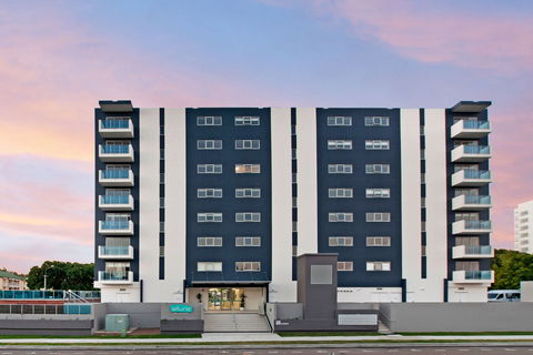 Allure Hotel And Apartments - Tourism Hervey Bay 0